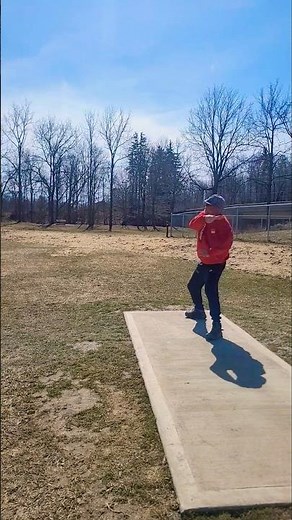 Epic Disc Golf Highlights: Sky-High Hizer Bomb & Ambidextrous Trick Shot!