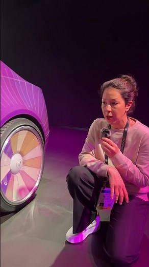 Check out BMW’s color-changing concept car in action #shorts