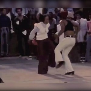 The most epic "funky chicken" of all time! 🐓 | Mixmag