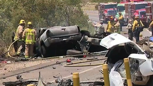 Horrifying pics of the aftermath of head-on crash that left five dead