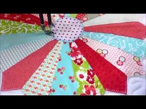 Longarm Quilted Hooks on Dresden Blocks