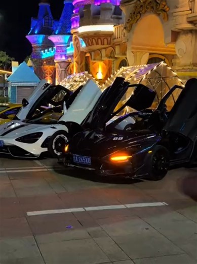 Ferrari vs Lamborghini vs McLaren: The Ultimate Supercar Showdown