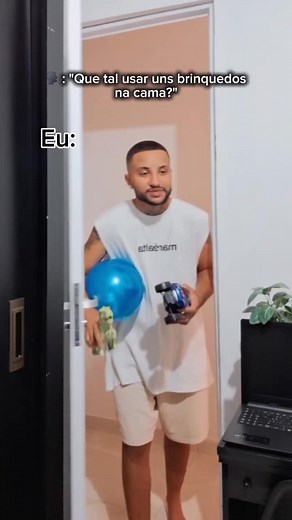 Não é esses brinquedos? Kkkk ##fy #video #humor #comedia #humorviral #comediahumor #paternidade | Paternidade trans ativa.