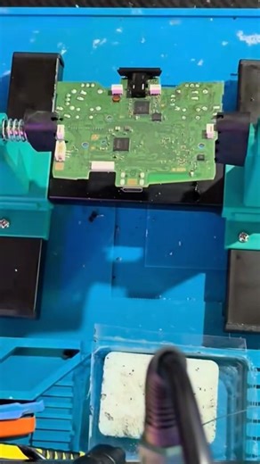 Réparation d’une manette ps5 qui a un drift sur les deux joystick remplacé en hall effect. #drift