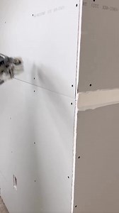 Are you running an auto taper, banjo or hand taping? | Drywall Shorty