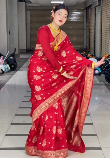 Explore Khaddi Sirowski Work Sari from Karunaz Collection