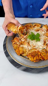 19K views · 529 reactions | Pizza pull apart braid | Robyn Q | Facebook