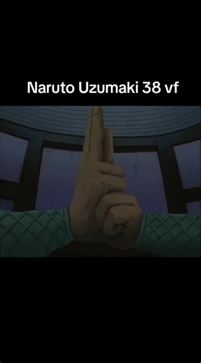 Les équipes qualifiées atteignent la tour centrale, mettant fin à la deuxième épreuve de l’examen Chûnin. Les examinateurs expliquent la troisième épreuve, basée sur des combats éliminatoires individuels. Naruto et ses camarades se préparent mentalement à des affrontements décisifs. #manga #naruto #anime