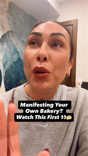 If you’re dreaming of your own storefront… make sure the foundation is solid first! Here’s what to master before you take that next step: – Get in the habit of paying payroll (even if it’s just you) – Separate your personal business finances – Get organized with your expenses – Save for slow seasons, emergencies expansion (slow seasons in a brick and mortar or even harder!) – Know your numbers, profit margins, and actual capacity! – Increase your sales consistently – Truly outgrow your current s