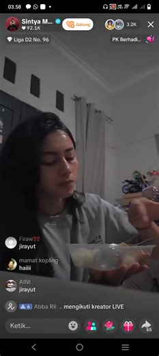 definisi sahur bareng onta but beda konsep 😁 #sintyamarisca #viraltiktok #fypage