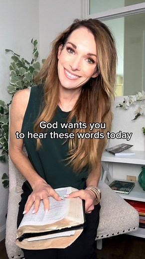 Psalm 37:4 (NIV) “Take delight in the Lord, and he will give you the desires of your heart.” 💕 You may not feel it right now. God may seem silent. But He is always at work. He’s doing a thousand things in your life, and you might only see three of them. ✨ Sometimes the work He’s doing has less to do with our circumstances—and more to do with our hearts. Like gold refined by fire, He continues to shape our character, strengthen our faith, and align our desires with His. (See 1 Peter 1:7 💛) So m