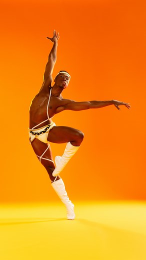 What you see: breathtaking stills. What you don’t see: the spark of energy on set, the teamwork, the artistry behind every frame. Go behind the lens as we bring Firebird to life — where every image begins with movement and ends in magic the way only DTH can! 🐦‍🔥 Dancers: Micah Bullard, Ariana Dickerson 🎬 Artistic Direction: DTH Artistic Director Robert Garland 🎬 Shoot Direction: DTH Chief Marketing Officer Fatima Jones, Marketing Manager Keyana Patterson 🤳🏽 Capture/Edit: DTH Digital Market