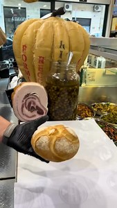 Pancetta olive e provolone piccante.. #lafontelattea #rosettonacaldaecroccante #napoli #zingara #marenna #salumeria #trattoriadamaresca #ocuzzetiello | La FONTE Lattea - Trattoria da Michele