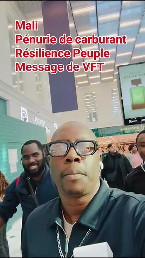 707K views · 29K reactions | Vieux Farka Touré rentre au Mali après une tournée !!!! On va aller l'accueillir comment ? En mode Telimani ou Houassa train ? Commentez ou partagez ! Peut-être qu’un fan a encore un peu de carburant pour aller le chercher à l’aéroport international Modibo Keïta ! ✈️  #MusiqueMali #VieuxFarkaToure #Mali #penuriecarburant #resilence #Peuple #Mali | Festival Ali FARKA TOURÉ | Facebook