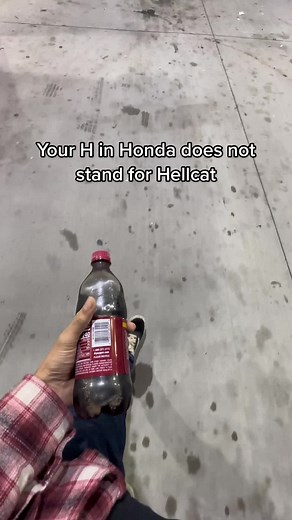 Mfs act like they got that red key #fyp #hellcat #honda #femaledriver #driving #relatable