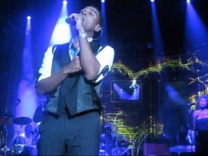 Maxwell - This womans work (Live)