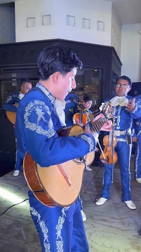 36K views · 941 reactions | Solo cascabel Vihuela - Osvaldo R. | Mariachi Misterio | Facebook