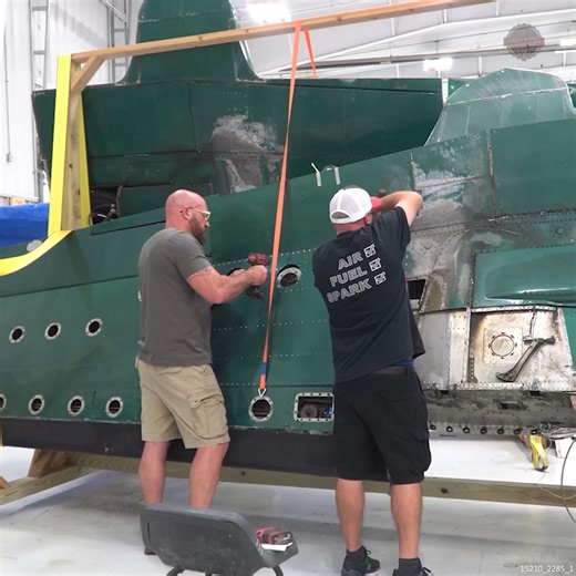 Under the 401 wings skins were multiple fuel leaks, cracks, and corrosion. We are so glad that we decided to completely swap out these wings, instead of rebuilding them. | Rebuild Rescue