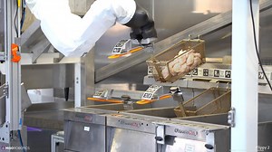Amid labor crunch, Cincinnati chicken wing chain turns to robots