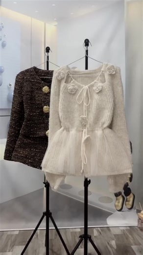 Áo Len Dài Tay Nữ Đính Hoa Tiểu Thư Thời Trang