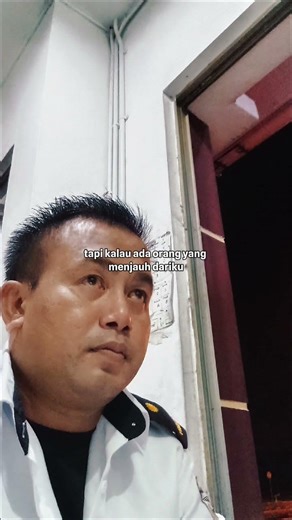 Biasakan Diri Anda Bediri Di Kaki Sendiri.....