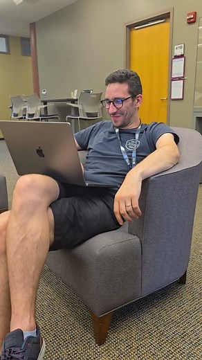 Astronomers at Work - Space Telescope Science Institute