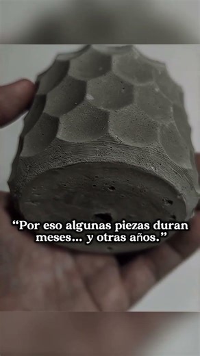 Este error arruina el concreto y nadie te lo dice. #Concrete #DIY #ConcreteDIY #MakerTok