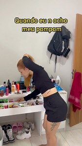 Quem nunca amarrou o cabelo uma kaussia? 🤣 | Angella