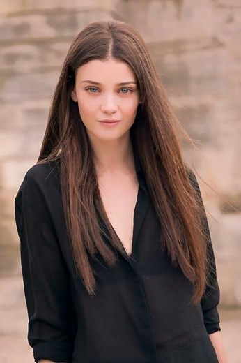 Beautiful Romanian Women In Showbiz