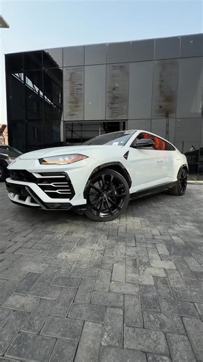 Does an Urus get any prettier than this? 🤩🤩 | AutoLink Connect