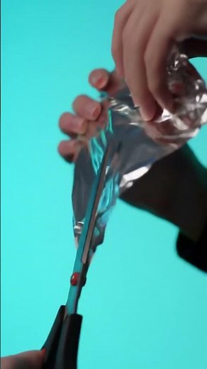 アルミホイルで切れ味復活！ハサミ研ぎの簡単裏ワザ