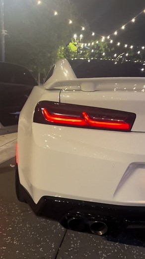 Camaros Showcase: Power and Style of 2nd Generation SS