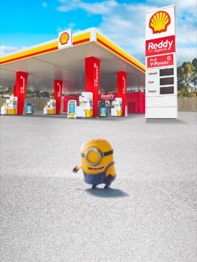A certain yellow crew is on their way to Shell Reddy Express June 3 👀 bananas might be involved 🍌 @universalpics