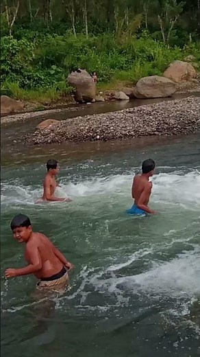 Bathing River \\ River bath \\ Before Bathing Kids \\ Daily Pop \\ Mandi Sungai eps.111 #shots