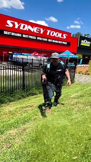 This 36V Backpack Blower from makita is a beast Reps are on site at the three Grand Opening Sales today so you can get expert advice and try before you buy. Sale ends 8pm tonight at Marsden Park and Taren Point (NSW) and Kewdale (WA) #welovetools #teamsydneytools | Sydney Tools