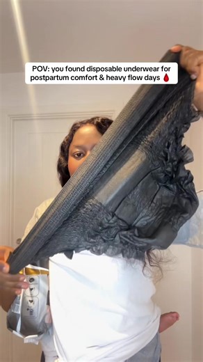 This disposable underwear is for heavy flow & postpartum days. It’s stretchy, comfy and very absorbent 👌🏽 #tiktokmademebuylt #dealdrops #postpartum #hospitalbag #period