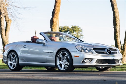30k-Mile 2009 Mercedes-Benz SL550 Silver Arrow Launch Edition