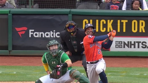 Jose Altuve's solo home run (1)