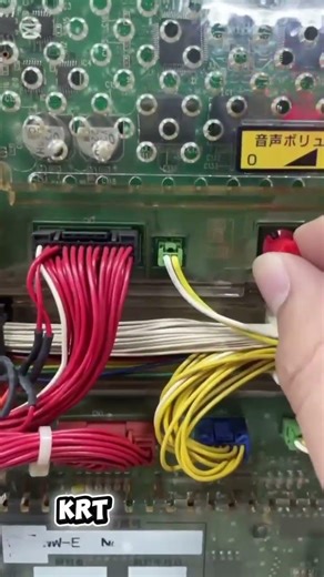 【Pachinko】 How to adjust the volume 調整聲音 - CR牙狼金色翔 CR GOLD STORM