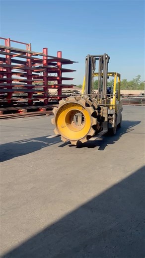 Cutting Edge Supply on Instagram: "The Colton shop replaced the wear caps and wear bands on this CAT 836 compacting wheel.⁠ ⁠ #CAT #compactwheel"