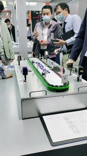 Automatic circular guide rail equipment. It can be used for auto production line operation.#Annular #Annularguiderail #automationequipment #Haipuke #railway #automation #assemblyline #factory