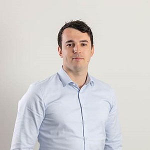 Considerations on the development of quantitative lateral flow assays