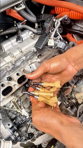 How to remove fuel injectors