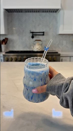 Coconut Cloud Smoothie🩵 #recipe #drink #smoothie #coconut #asmr #thatgirl #blue #viral #shorts #fyp