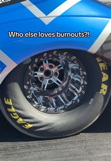 You spin me right round, baby, right round 🎶 #nhra #dragracing @Goodyear