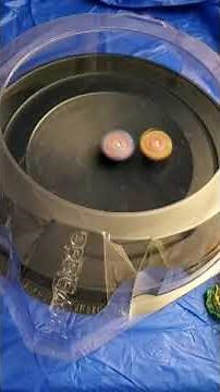 Victory Valtryek vs Storm Spryzen -Valt vs Shu- Beyblade Burst Battle!!