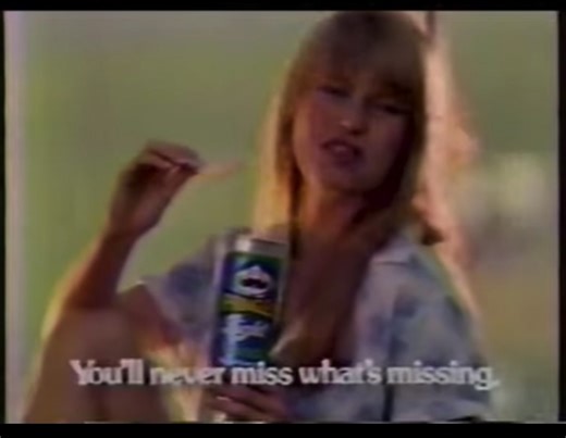 'Pringles Light' commercial, 1988. 🥔 #pringles #nostalgia #throwback #chips #snacks