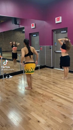 Best Dance - Official Page 🌊 | Do you love this? 😍😍❤️Tag your friends below👇 Subscribe us on tiktok..link on my bio Follow 👉 @bestdance.official for more!! Follow us in... | Instagram