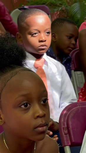 Banm non 2 Atis ou konnen nan vidéo a