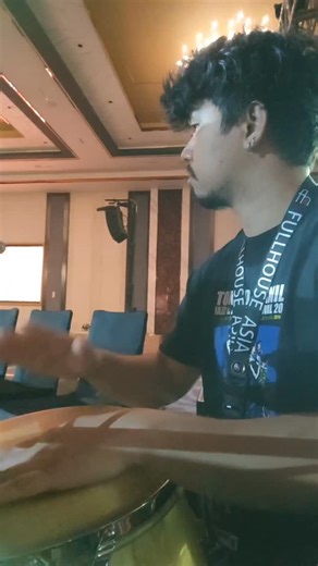 Jacques Rivas Dufourt on Instagram: "10 minute warm up shortened. Basta pwede makasingit ng tone check ups tsaka kaya mag assess ng strokes at ng kamay, isingit natin. Lalo na mas madalas ang drumset gigs kesa percs. Mas umokay na yung left slap natin from before (mas madali dahil ang ganda ng congas ni sir Marvin Querido from OnQ. Hahahaha!) Bumagal yung heel to ng onti dahil sa tagal na walang percs pero mas luminis ng onti yung ibang tones. May mga na unlearn na bad habits. Hehehe. Ito yung m